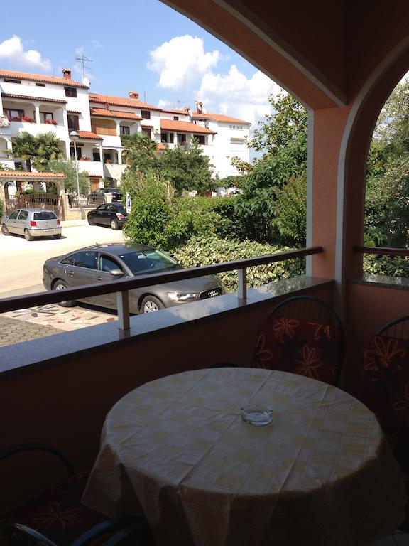 Apartments Zdjelar Poreč Oda fotoğraf