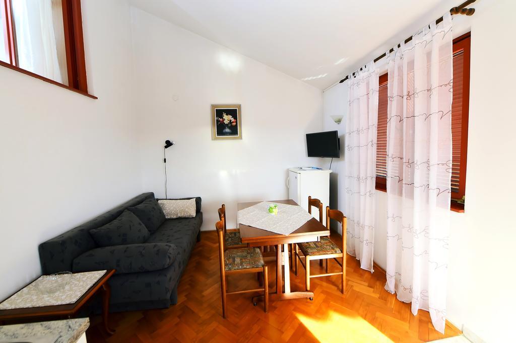 Apartments Zdjelar Poreč Dış mekan fotoğraf