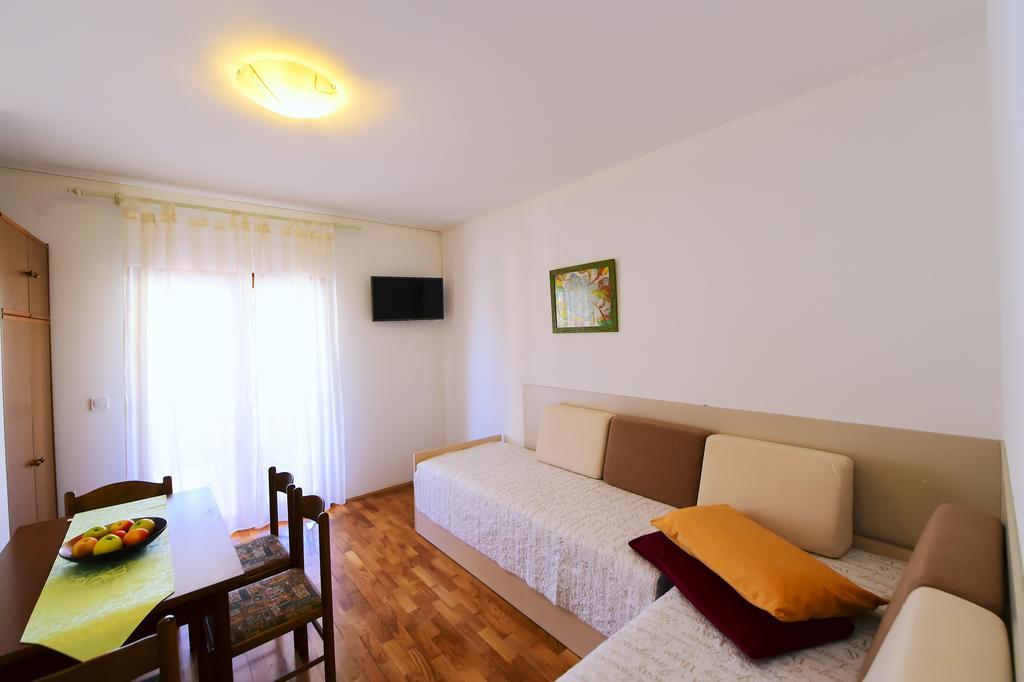 Apartments Zdjelar Poreč Dış mekan fotoğraf